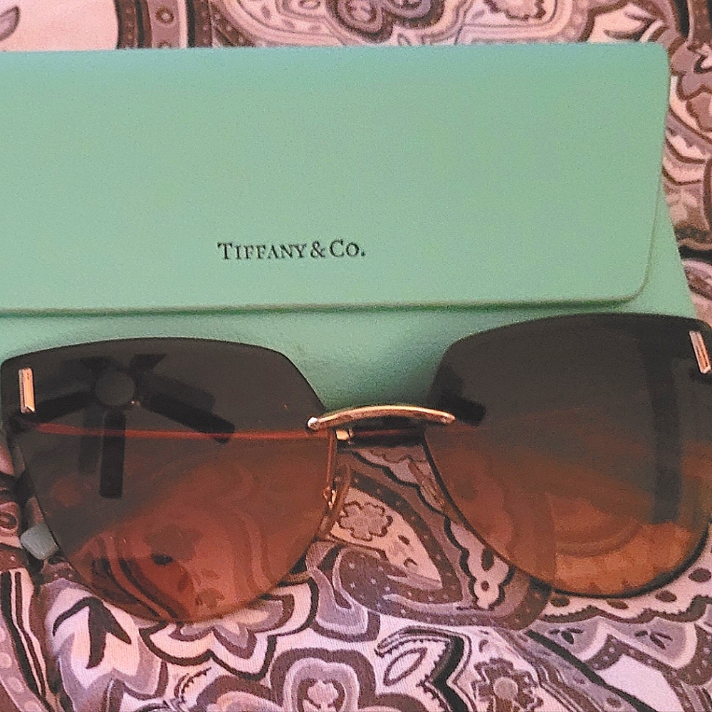 Tiffany sunglasses Authentic
